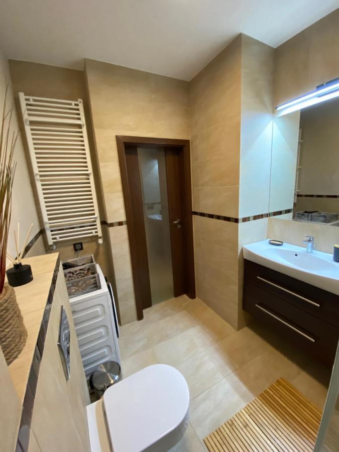 Secret Apartments Chelmska 55M2 وارسو المظهر الخارجي الصورة