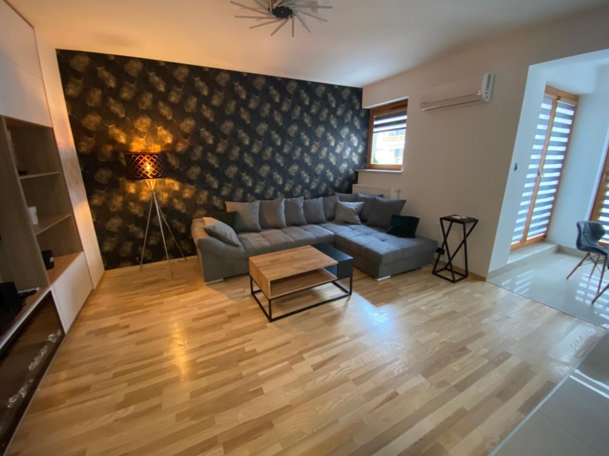 Secret Apartments Chelmska 55M2 وارسو المظهر الخارجي الصورة